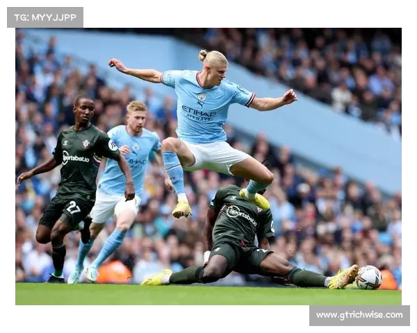 从战术自由到角色重塑浅析曼城7号作为后卫的独特象征意义